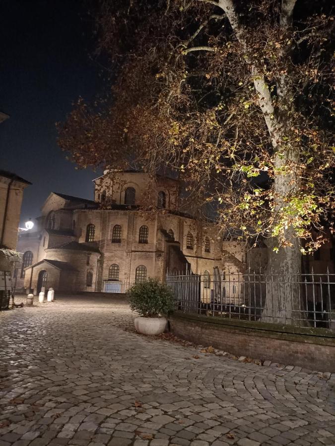 Bb Letterario Panzió Ravenna Kültér fotó