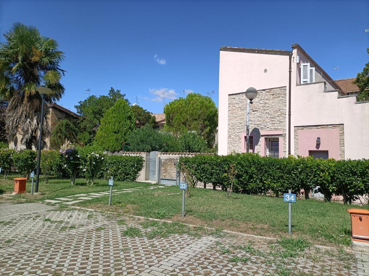 Bb Letterario Panzió Ravenna Kültér fotó